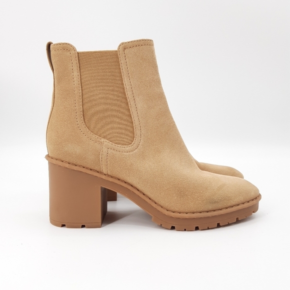 Vince | Henderson Weatherproof Chelsea Boot in Khaki Suede - Picture 3 of 9
